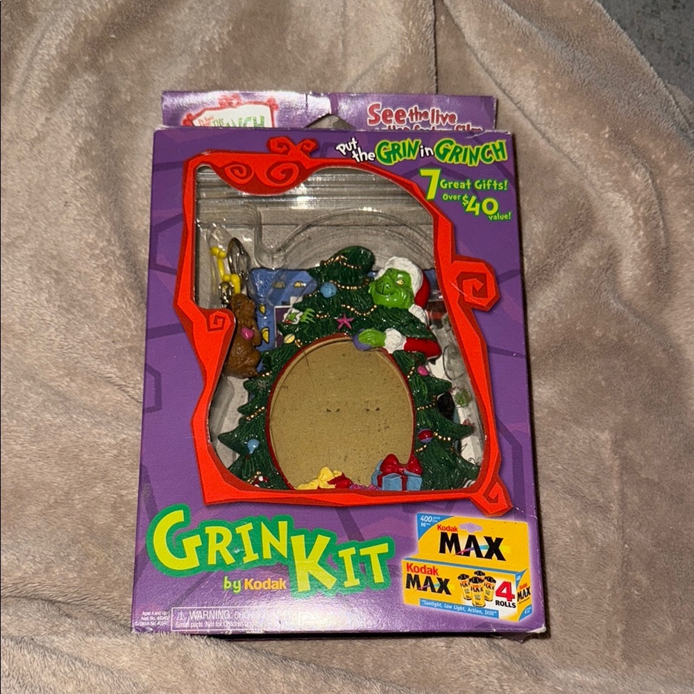 Kodak Grinch Grin Kit vintage y2k collectible 1990s retro frame rare nib
